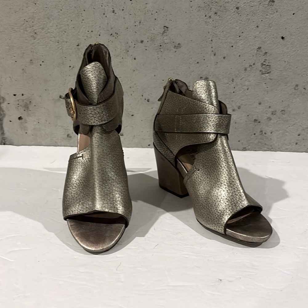 Naked Feet Soft Gold Lyra Leather Peep-Toe Bootie Size 8.5